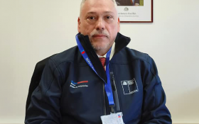 FOTO DEL DIRECTOR 